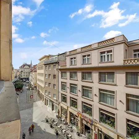 Revon Art-deco Old Town